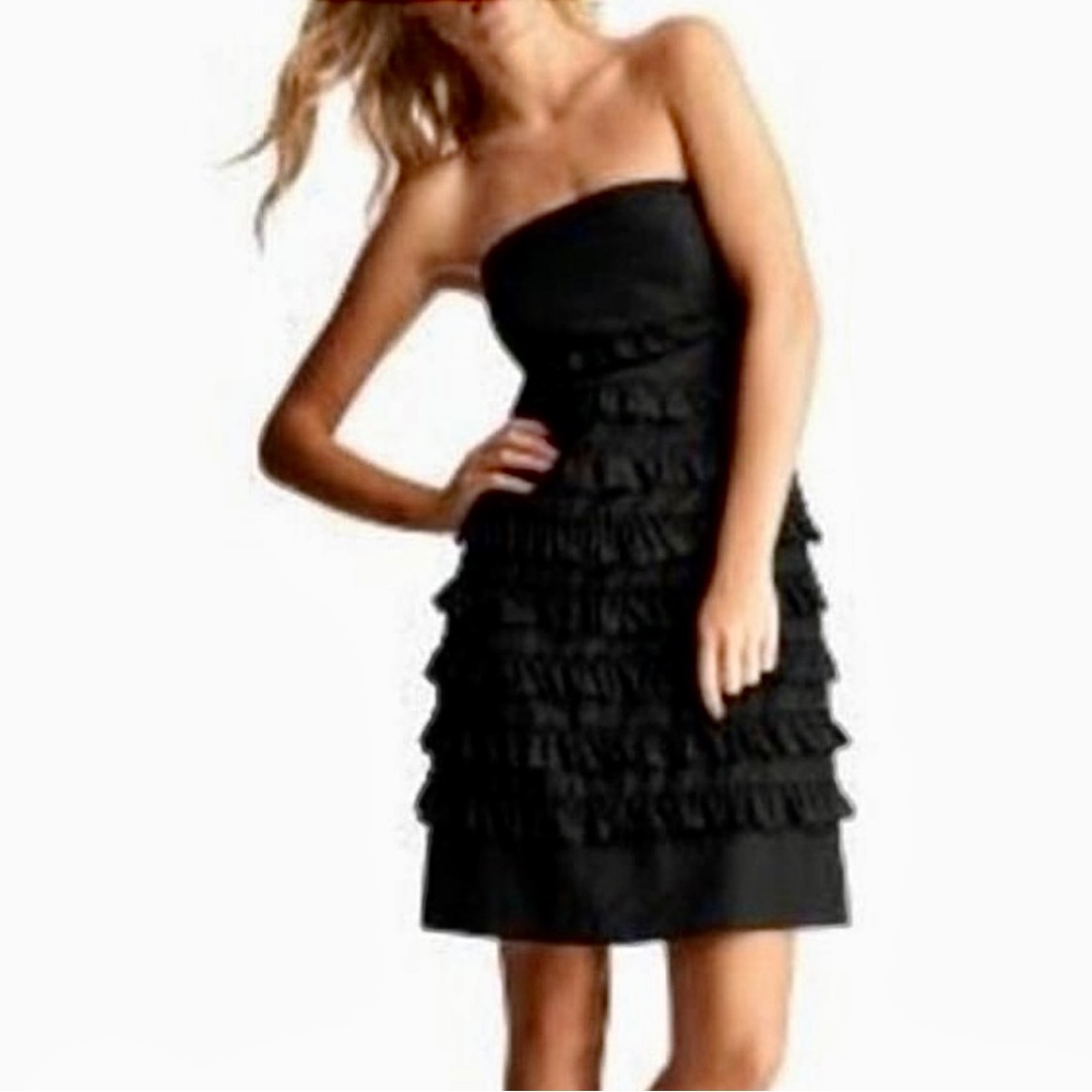 NWT GAP Women’s Black Strapless Tiered Layer Ruffle Dress Size 2